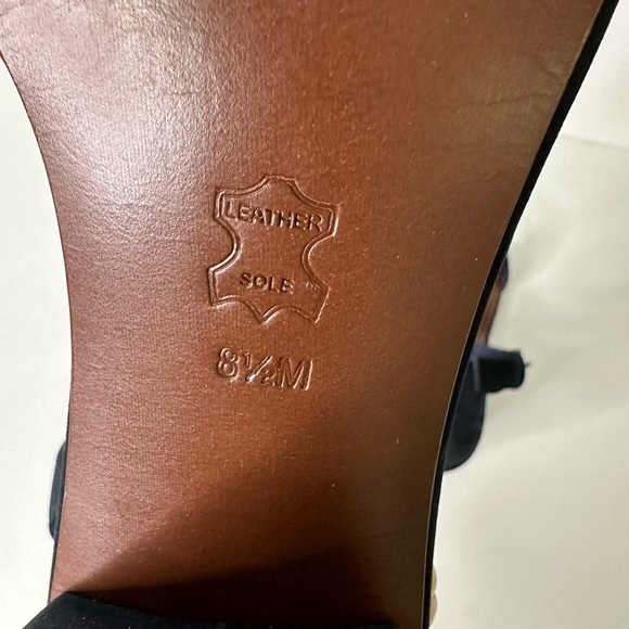 Tory Burch Gabrielle Suede Block Heel Sandal Royal Navy 8 1/2 - Picture 7 of 11